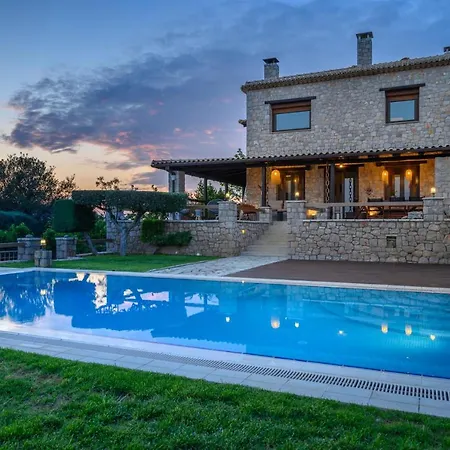 Vicanti Villa